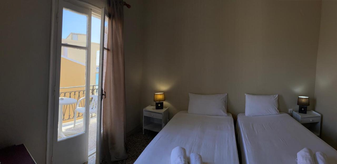 Pansion Roulis Hotel Moraitika Exterior foto